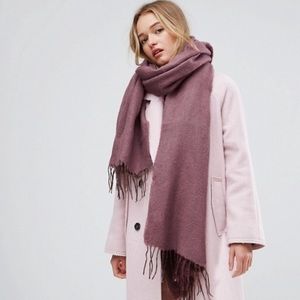 OUTERWEAR STEAL! ASOS supersoft long woven scarf